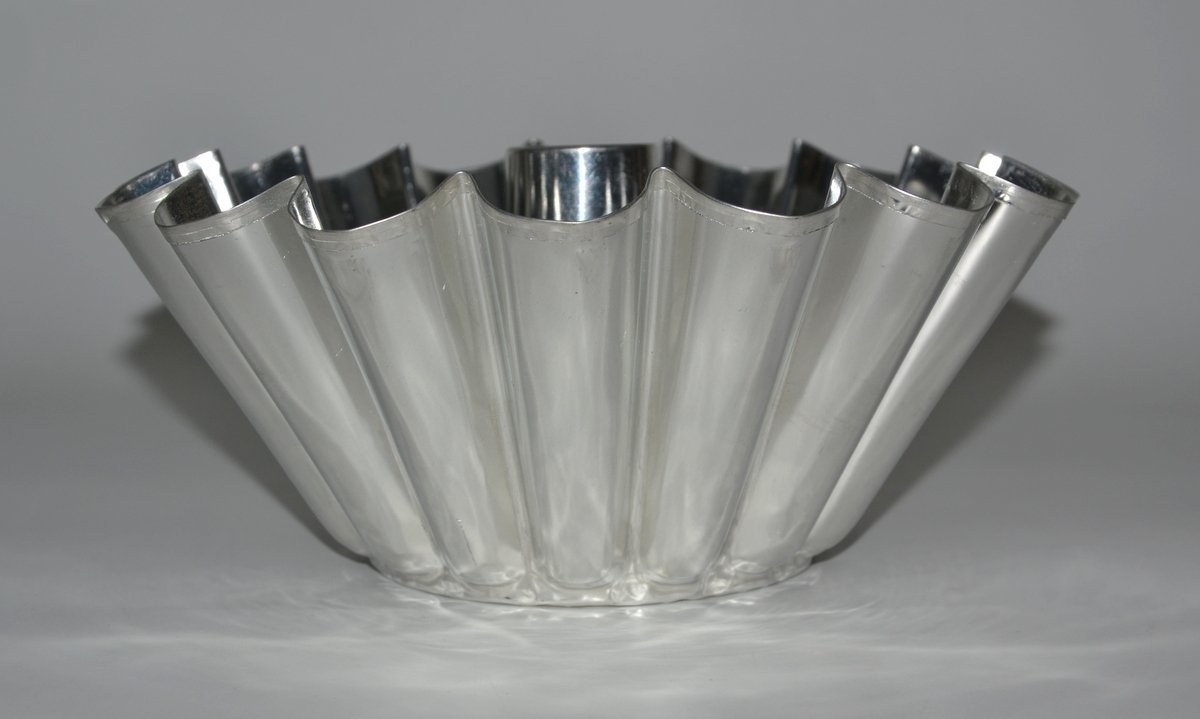 forma karbowana FI 24cm